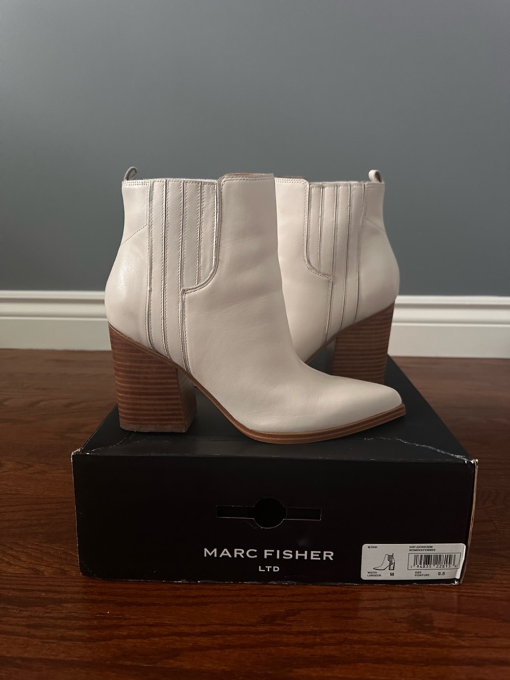 Marc Fisher Oshay Pointed Toe Booties – Ivory Leather – Size 9.5